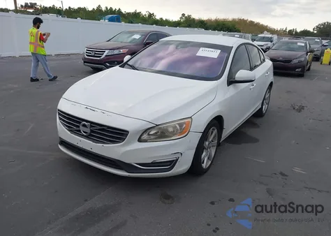 2014 Volvo S60 T5 from USA, damaged, VIN YV1612FS0E2296834